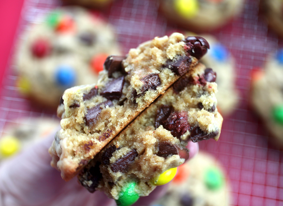 Peanut Butter Chunkers - Bakerella