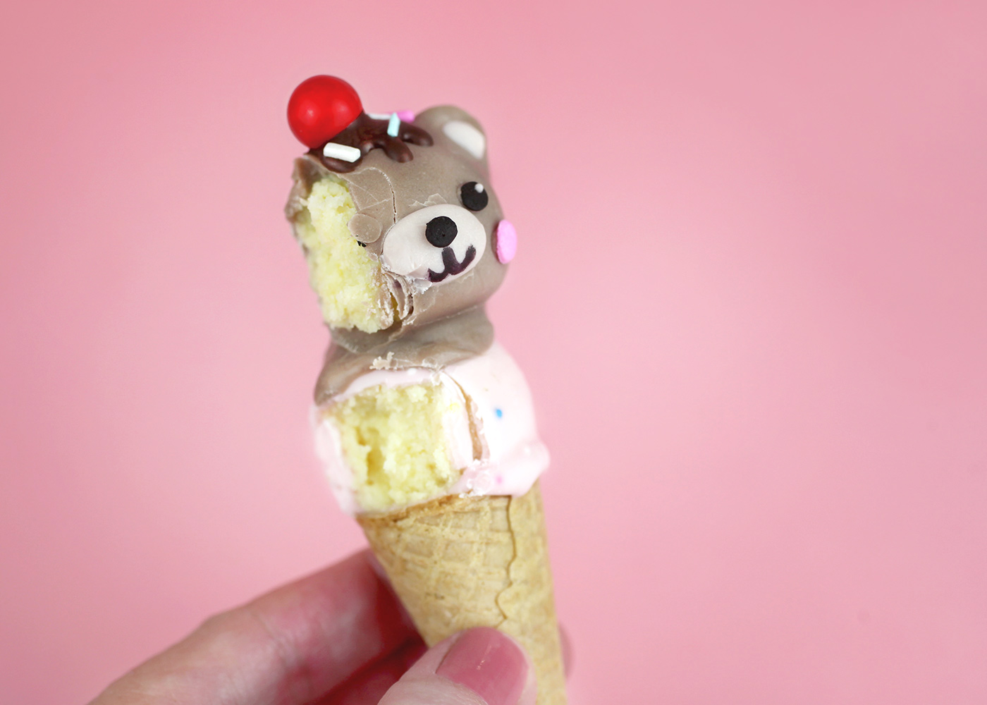 Teeny Tiny Ice Cream Cake Cones! - Pizzazzerie