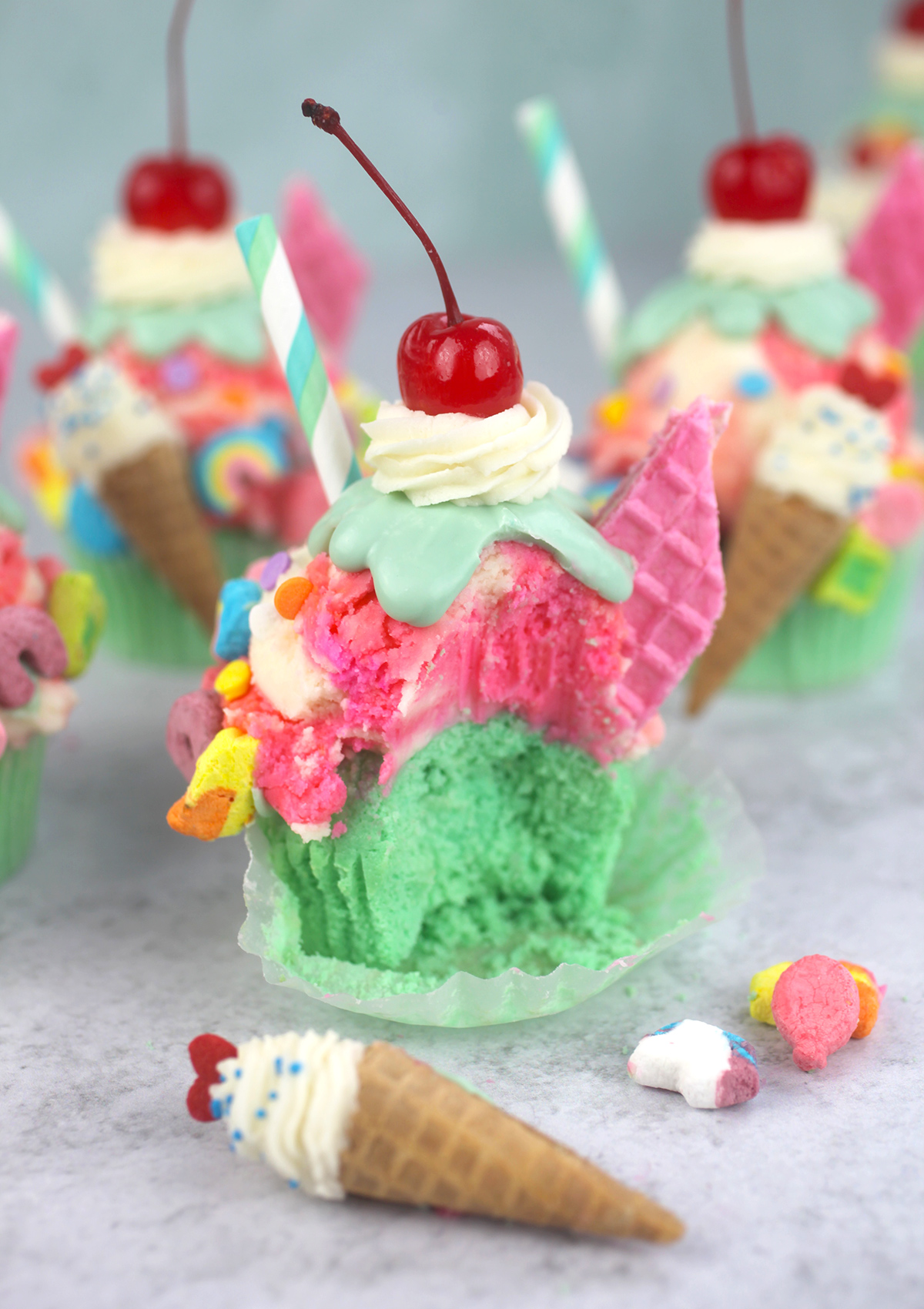 Ice Cream Sundae Cupcakes in Waffle Bowls - Ice Cream Cupcake