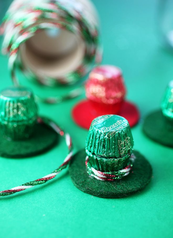 REESE’S Miniatures Snowman Candy Jars - Bakerella